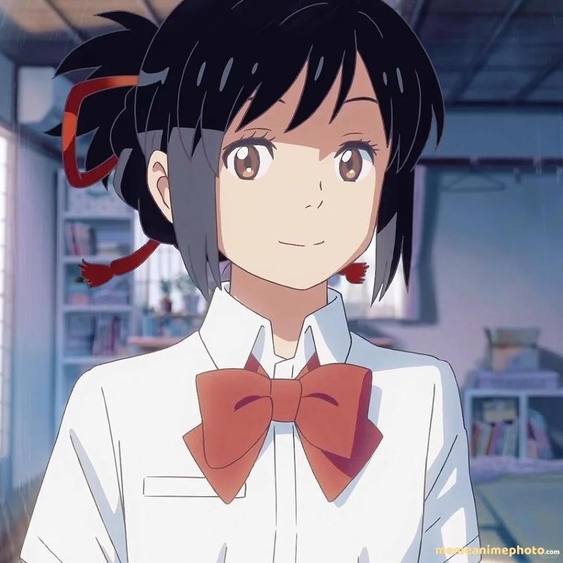 Xem ảnh Mitsuha Miyamizu ấn tượng