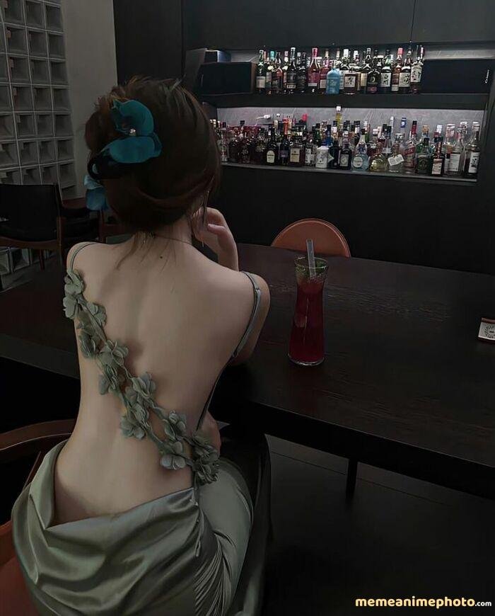 ảnh gái xinh quay lưng douyin hd