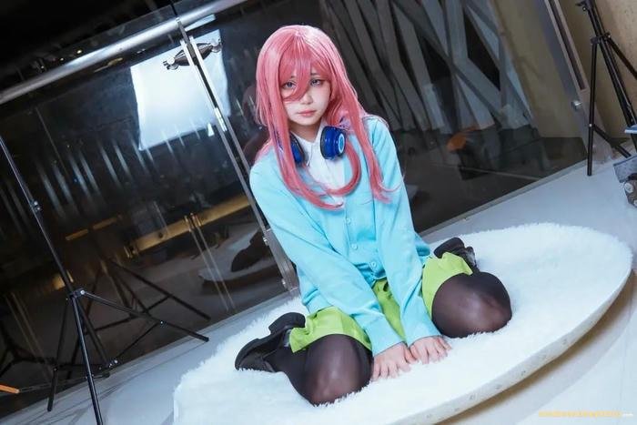 ảnh miku nakano cosplay (14)