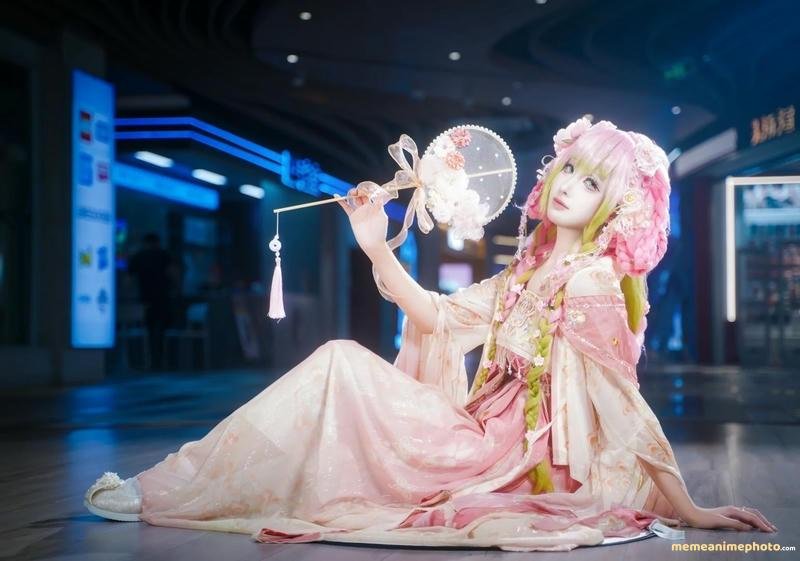 cosplay luyến trụ cổ trang