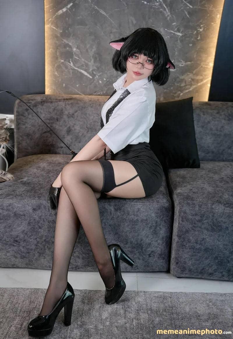 cosplay thư ký trung quốc