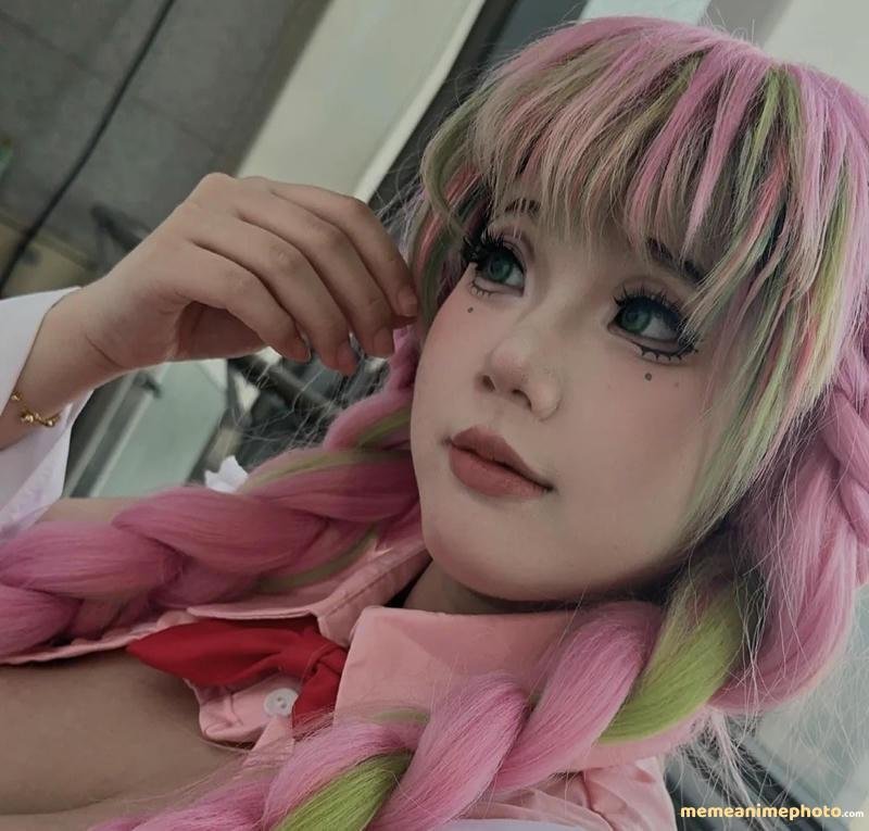 gái xinh cosplay luyến trụ