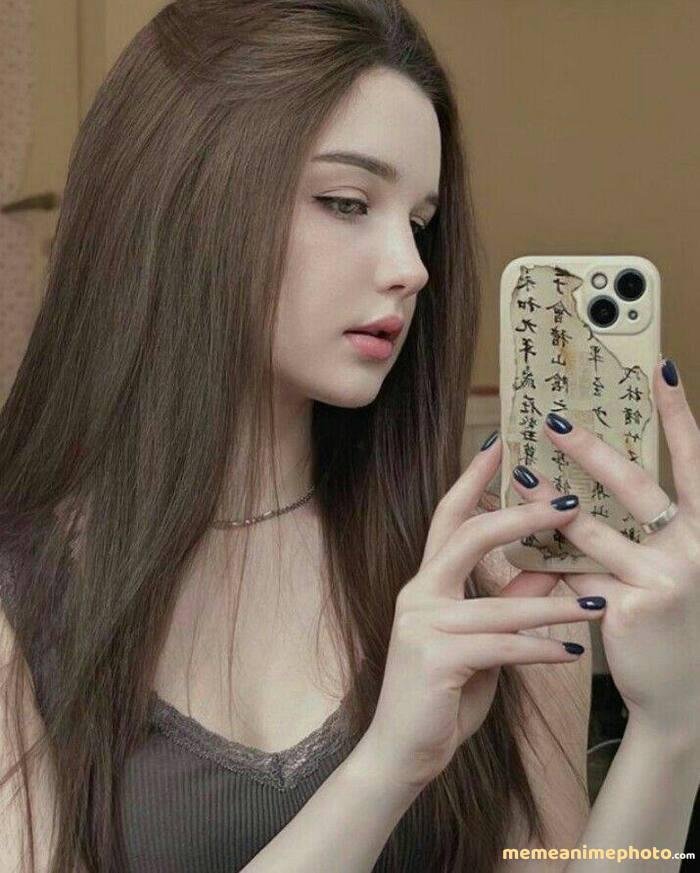 hình gái xinh châu âu ngầu đẹp