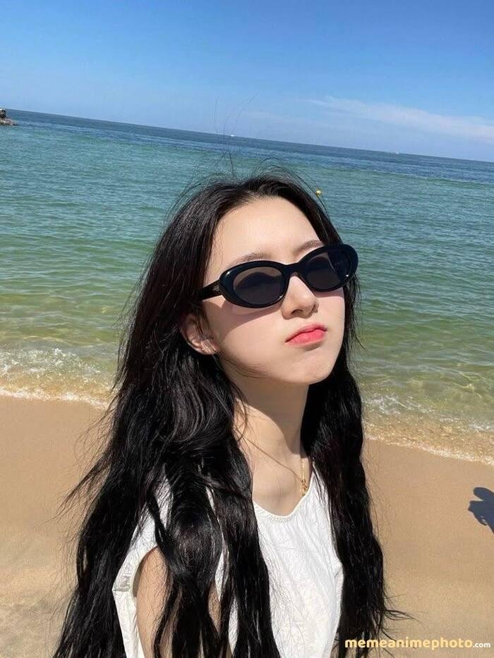 hình gái xinh tóc dài siêu cute