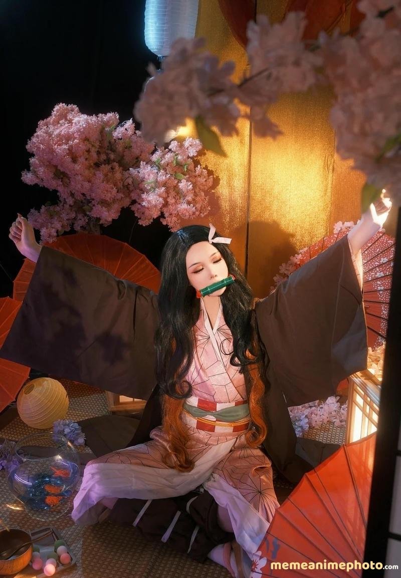 nezuko cosplay (1)