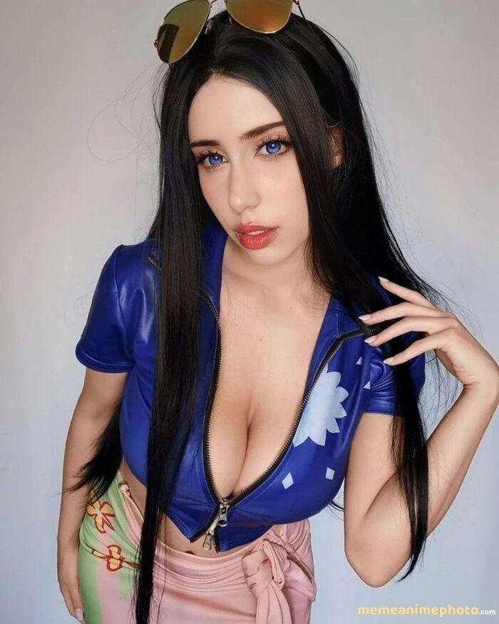 nico robin cosplay hd