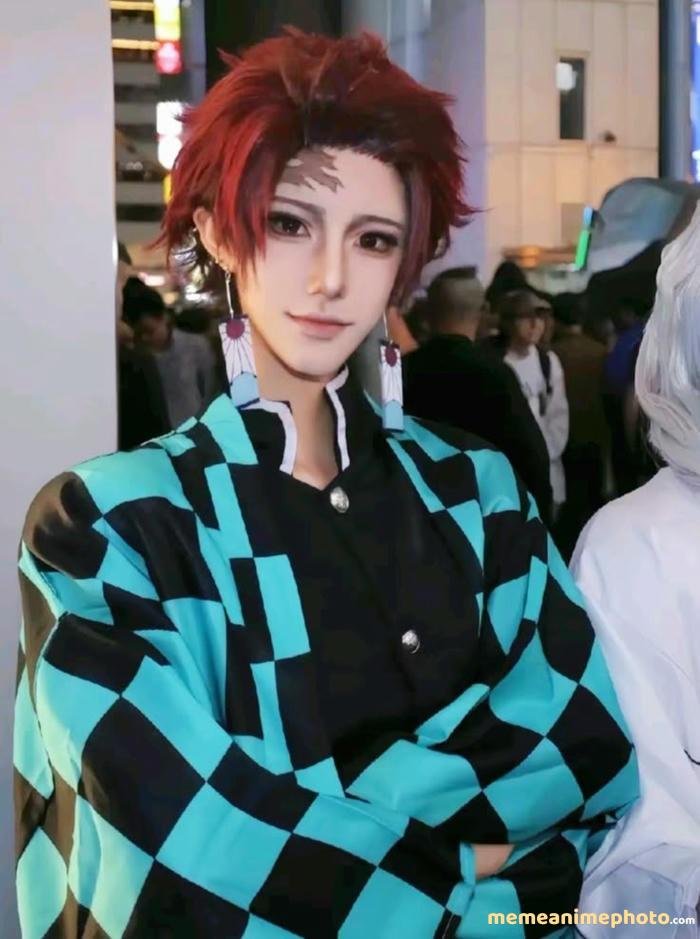 tanjiro cosplay (13)