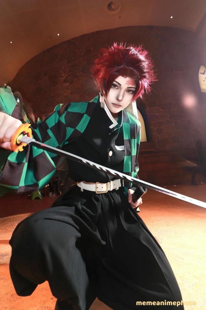 tanjiro cosplay (29)