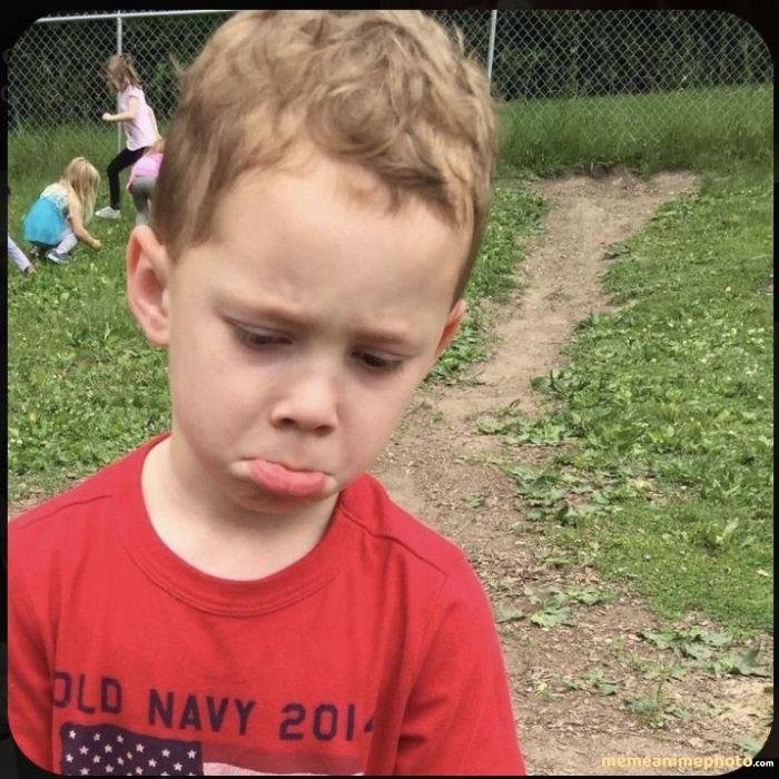 tuyệt vọng meme chế