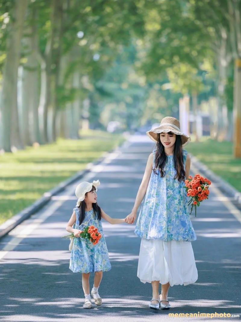 Tải ảnh mẹ và con gái tình mẫu tử