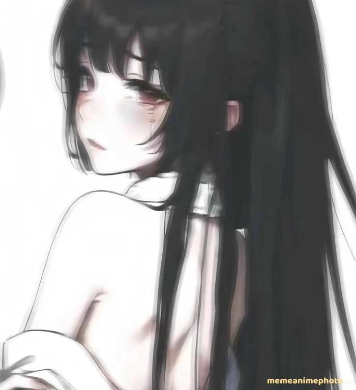 ảnh anime cô gái buồn cô độc