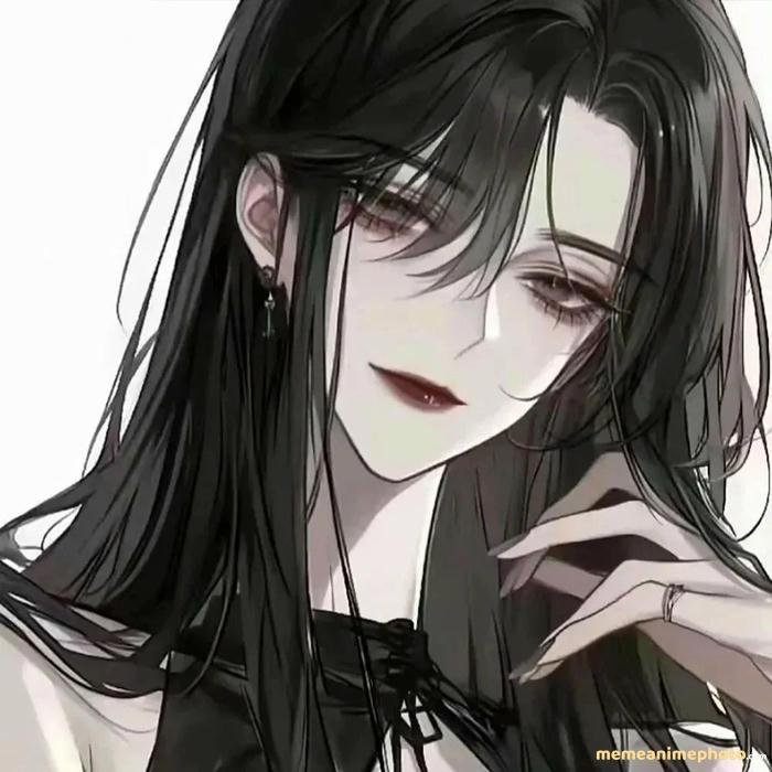 ảnh anime nữ đứng giữa chiến trường