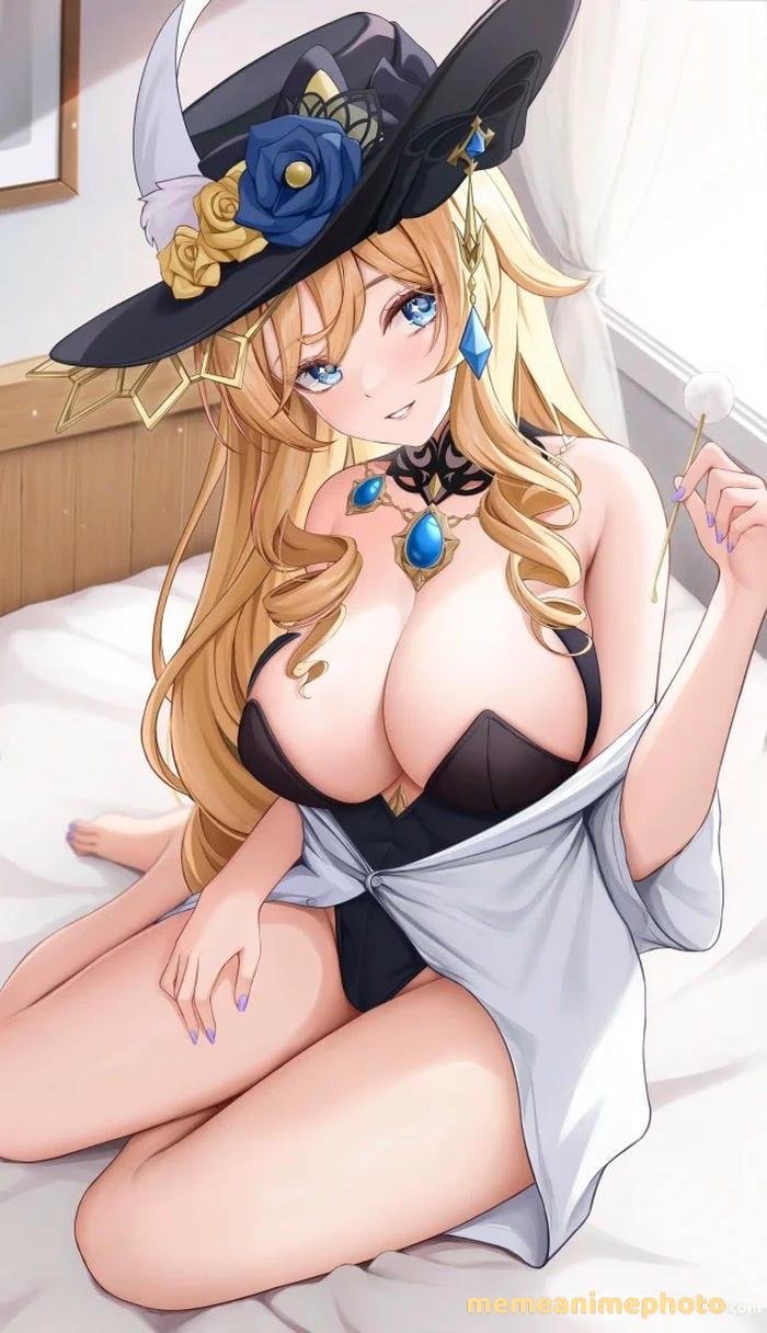 cô gái anime dáng khoẻ