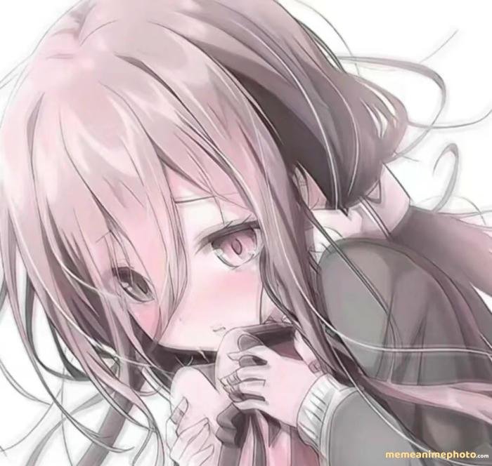 hình anime nữ đau khổ